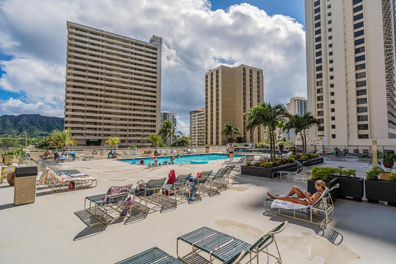 Free Parking, Pool, Sauna, Spa, Wifi, Bbq, Ac - Waikiki Banyan Гонолулу Экстерьер фото