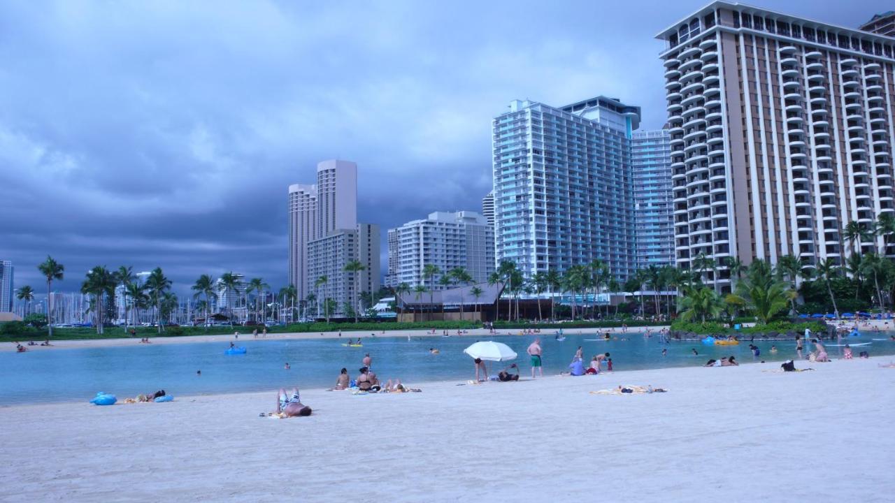 Free Parking, Pool, Sauna, Spa, Wifi, Bbq, Ac - Waikiki Banyan Гонолулу Экстерьер фото
